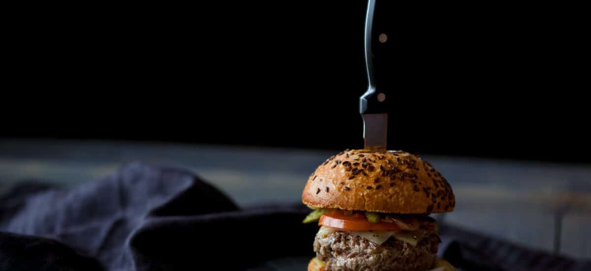 Juicy Burgers: It Starts With The Beef