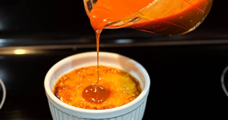 Homemade Salted Caramel Sauce (4 Ingredients)