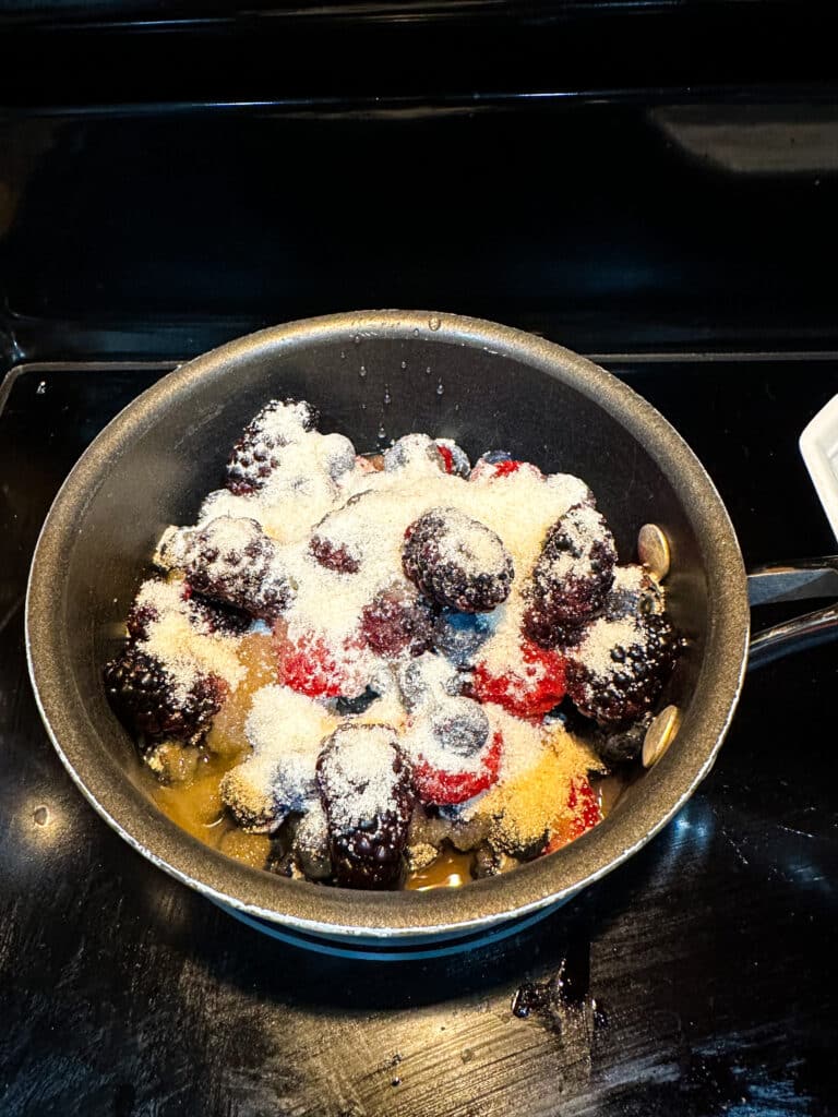 Homemade Mixed Berry Sauce Ingredients