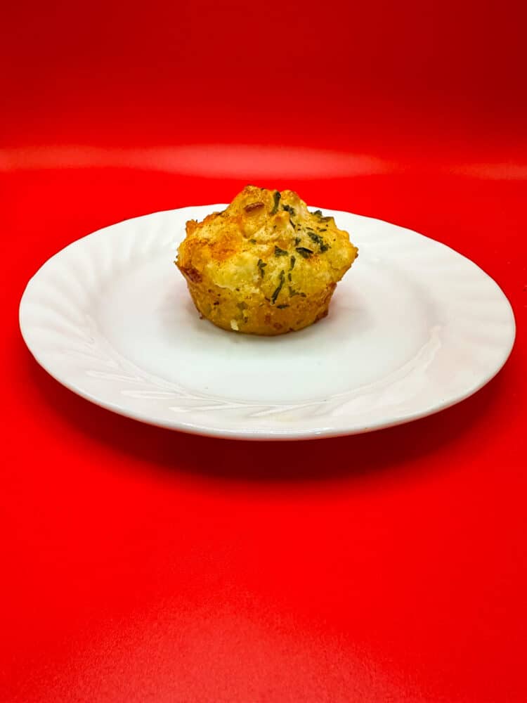 Copycat Cheddar Bay Biscuit