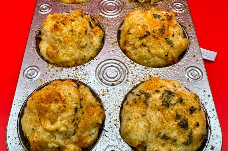 Homemade Cheddar Bay Biscuits (Red Lobster Inspired)