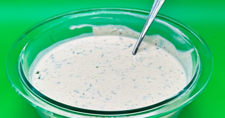 Homemade Toasted Peppercorn Ranch Dressing (in under 10 minutes)