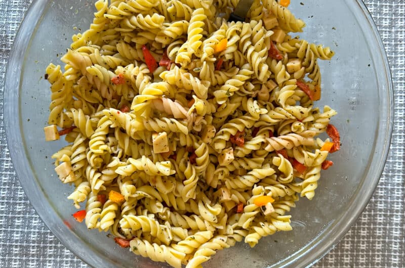 Homemade Italian Pasta Salad (with Italian Vinaigrette Dressing) 